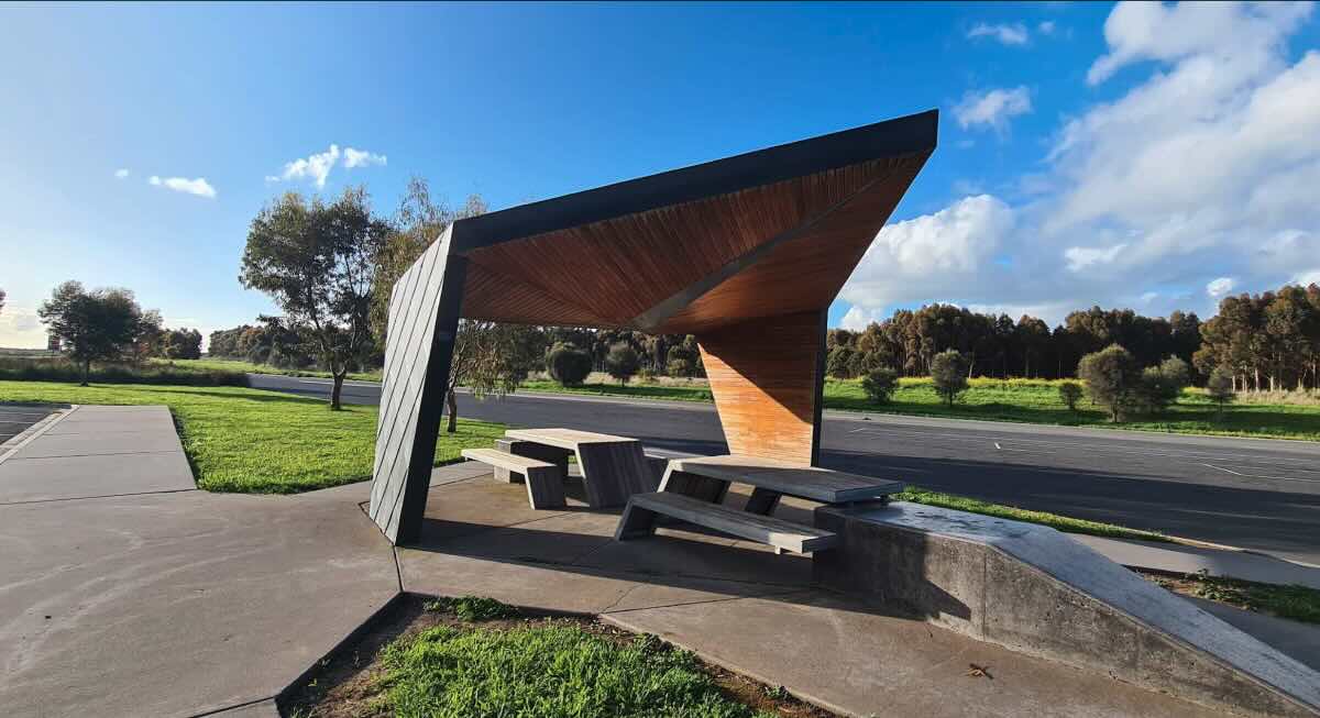 East Bound Rest Area – Free Princes Freeway Camping Near Geelong & Great Ocean Road