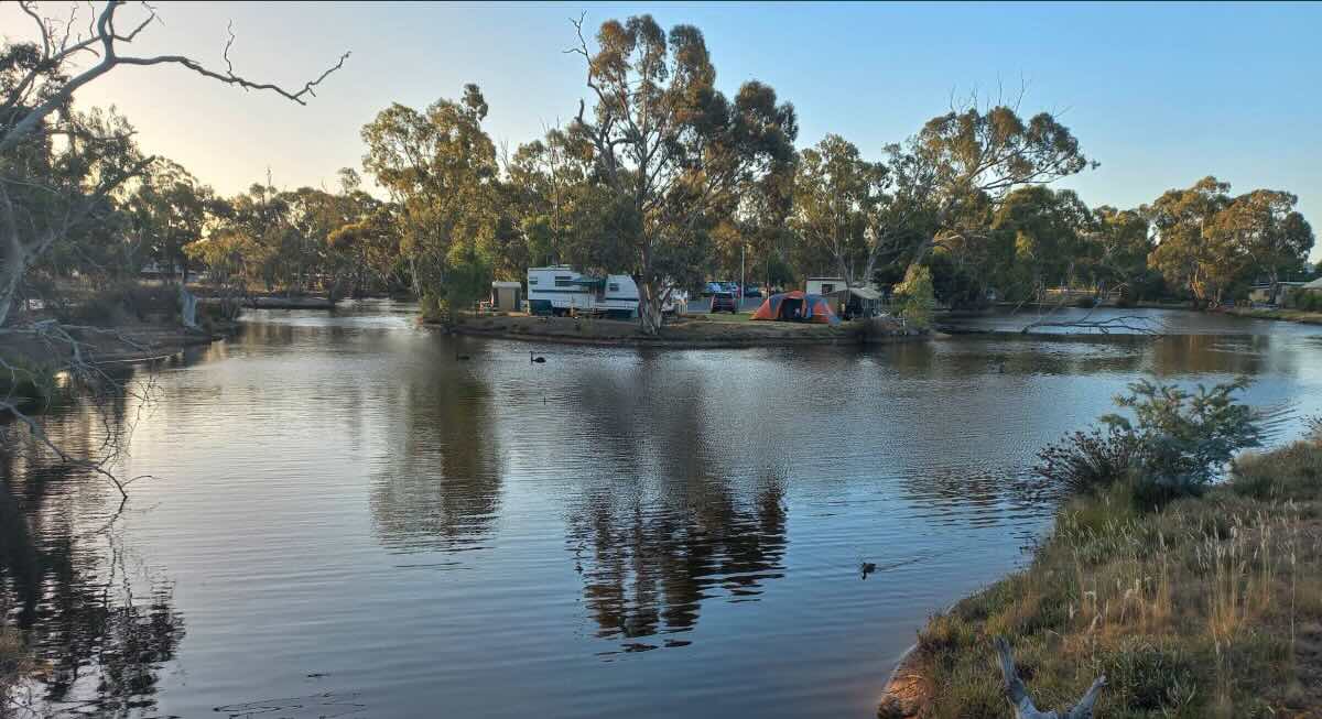 Stawell Grampians Gate C&C Cabin & Caravan Park Motel – Your Bushland Adventure Base