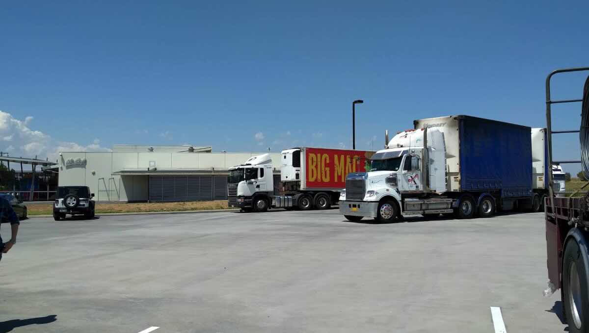 BP Rockbank Outbound Truckstop – 24/7 Services on the Western Freeway