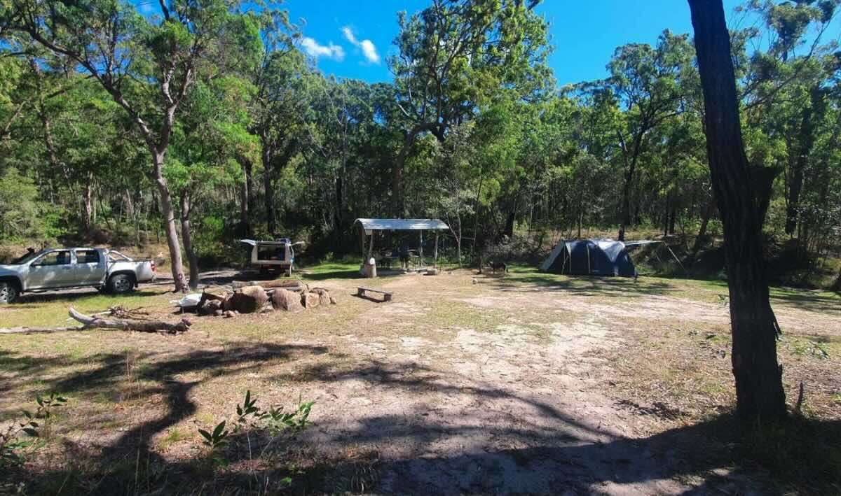 Big Rocks Bush Retreat – Golden Fleece, QLD