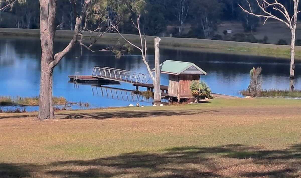 Dam Crazy Camping, Golden Fleece QLD – Your Ultimate Lakeside Retreat