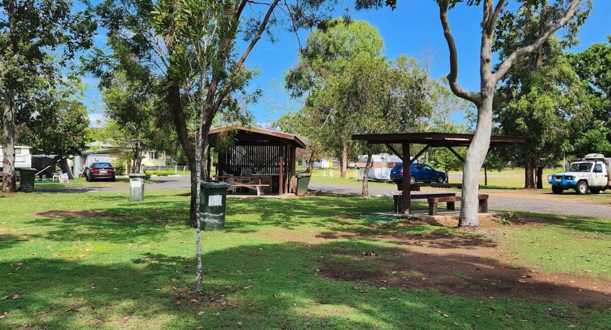 Eidsvold Caravan Park – Burnett River Camping & Accommodation