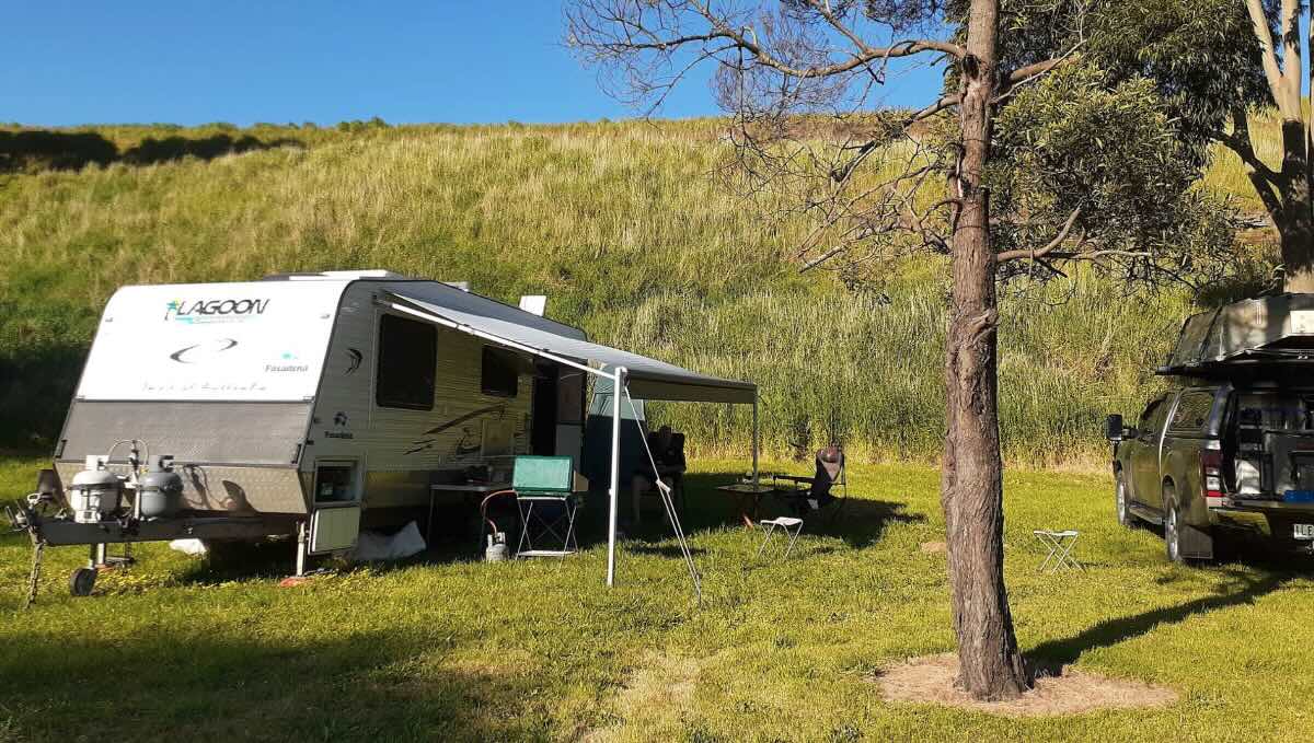 Lake Elingamite Campground