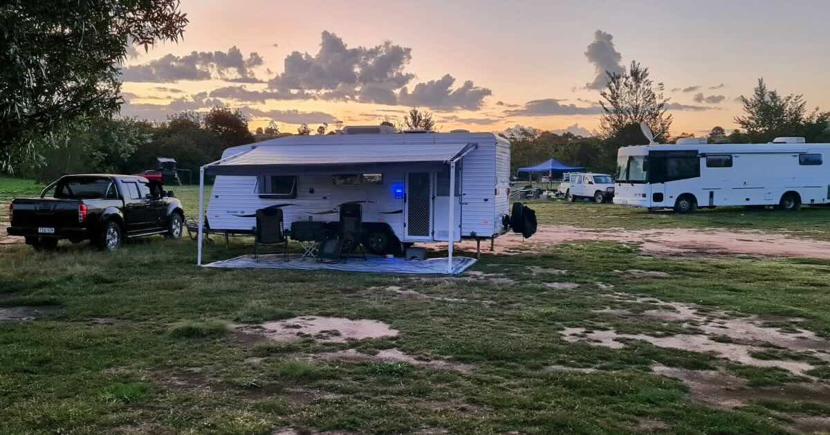 Lake Wallace Camping