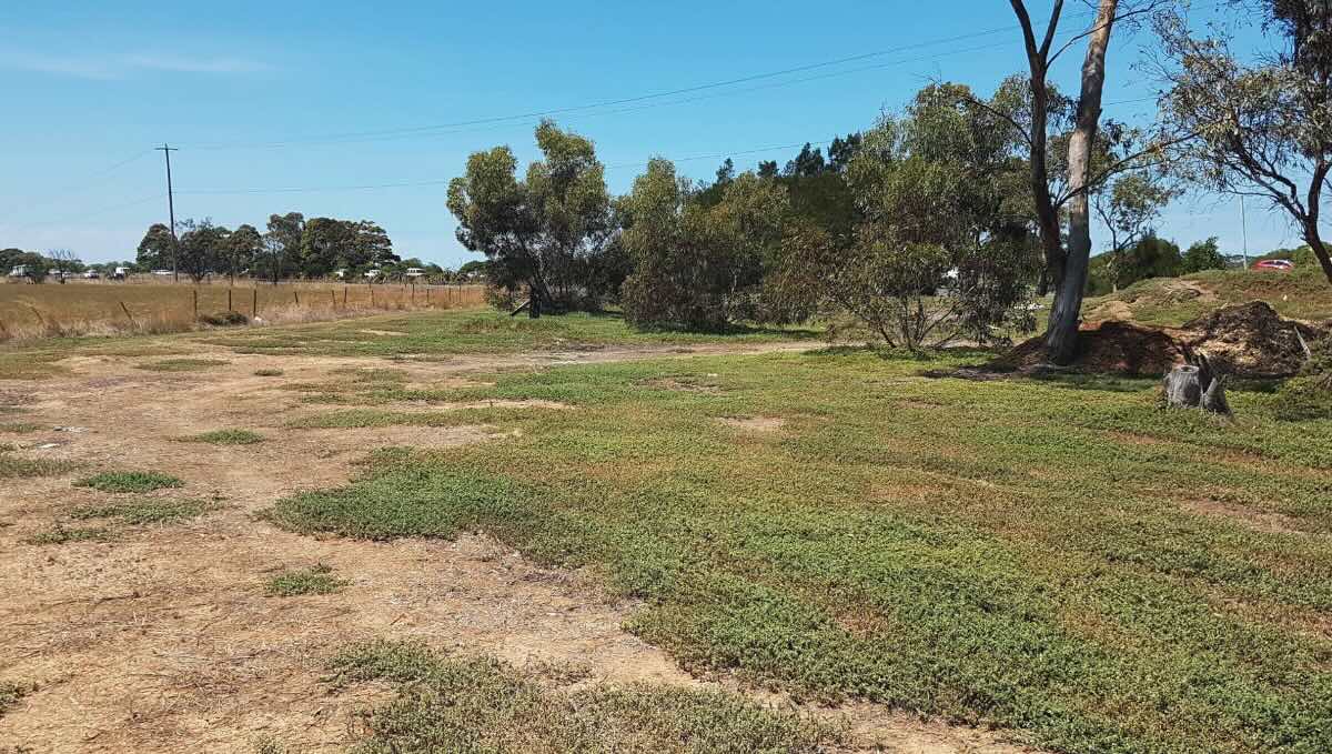 Little River HWY Rest Stop – Free Overnight Parking Melbourne-Geelong