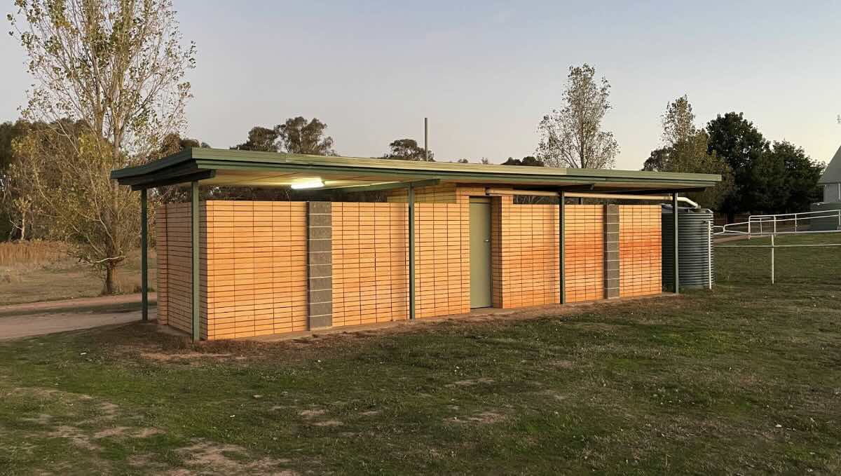 Merton Racecourse Camping – Your Gateway to the High Country & Rail Trail