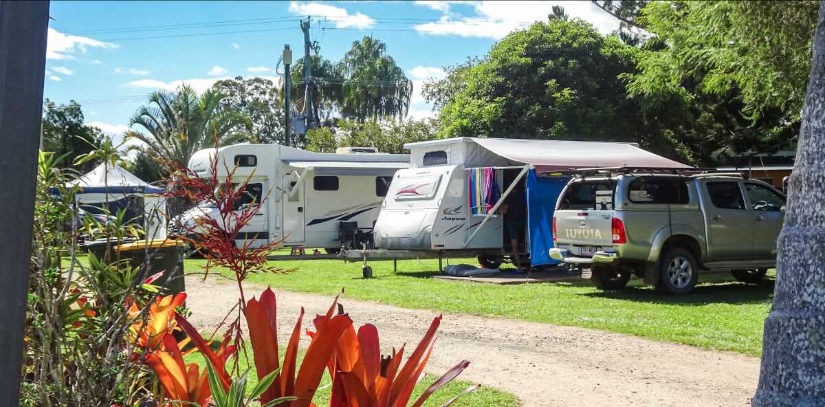 Poona Palms Caravan Park
