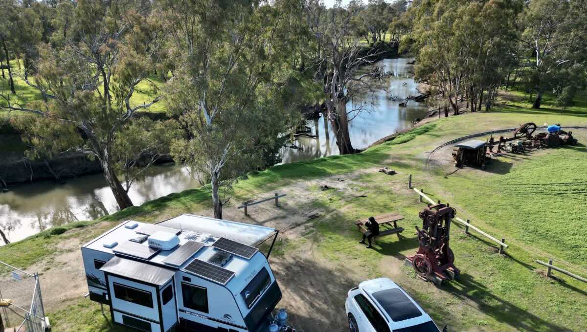 Rotary Park - Self Contained Caravan and RV Park