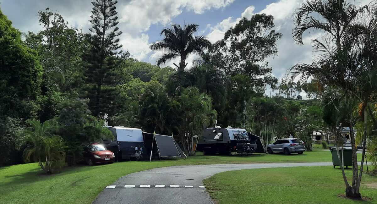 Tropicana Caravan Park Sarina QLD – Coastal Stopover & Accommodation