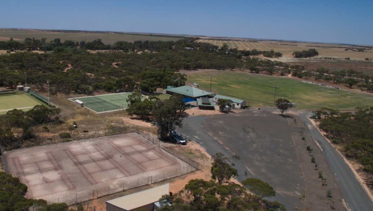 Underbool Recreation Reserve – Perfect Base for the Famous Pink Lakes
