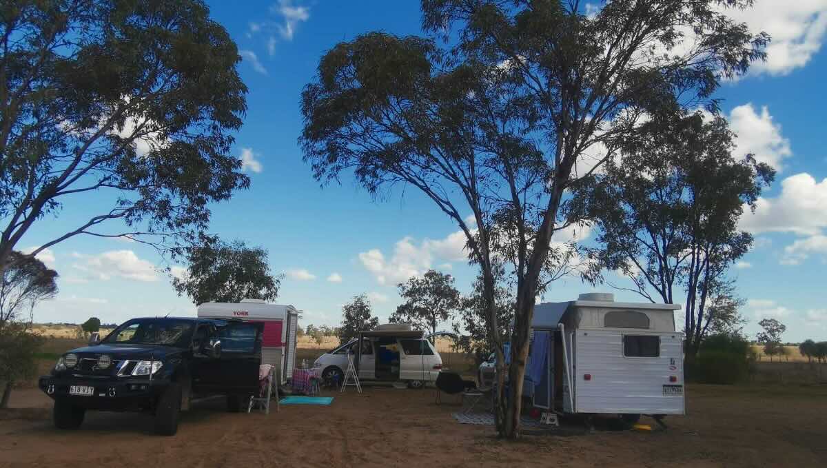 Ups n Downs Caravan Park & Farm Stay – Orange Hill