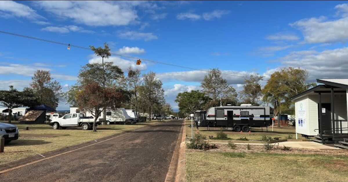 Yarraman Caravan Park & Cabins