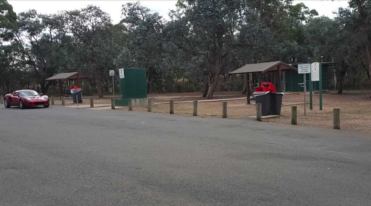 Chowne VC Rest Area, Hume Highway, Marulan