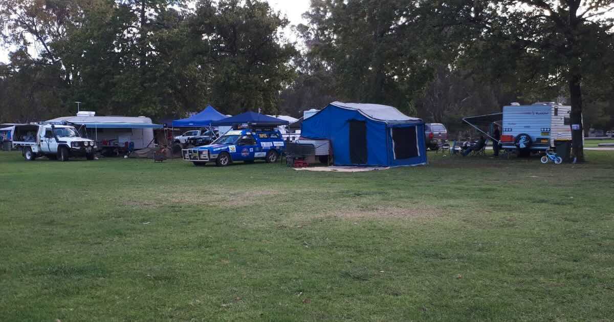 Gogeldrie Weir Campground