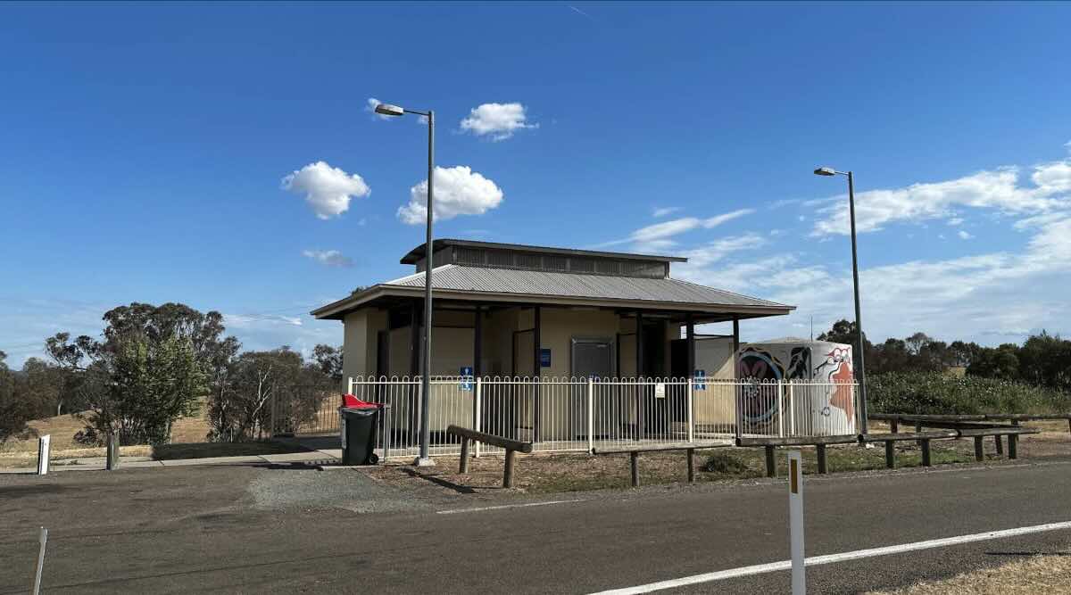 Little Billabong Rest Area, Little Billabong NSW