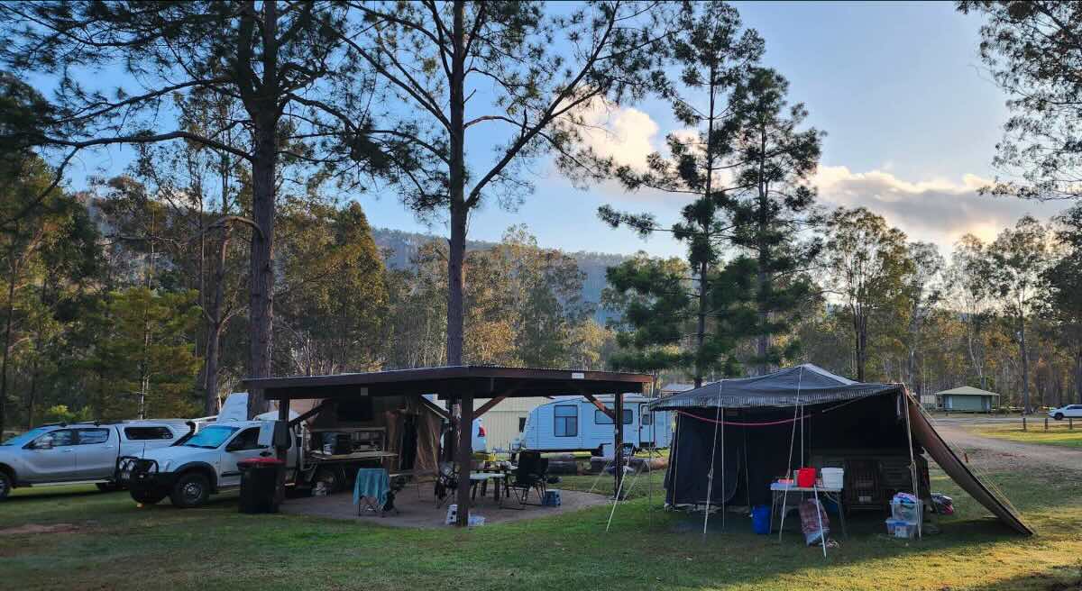 Nymboida Camping and Canoeing and Wagtails Cafe