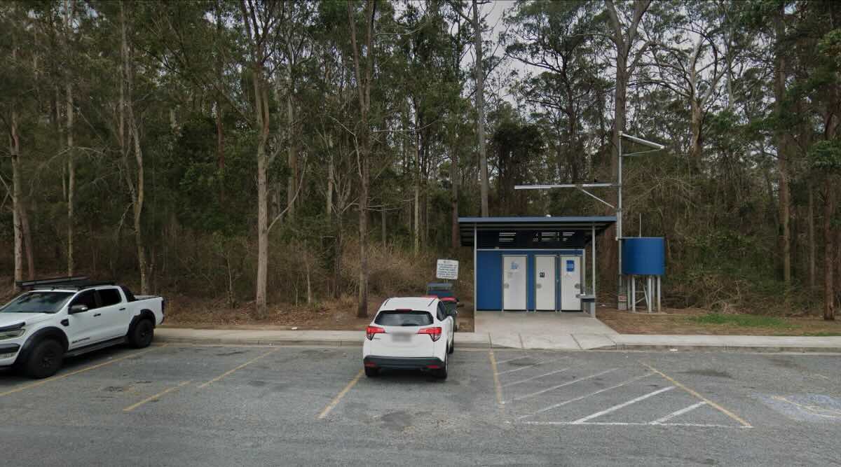 Sapling Creek Rest Area, Lake Innes NSW