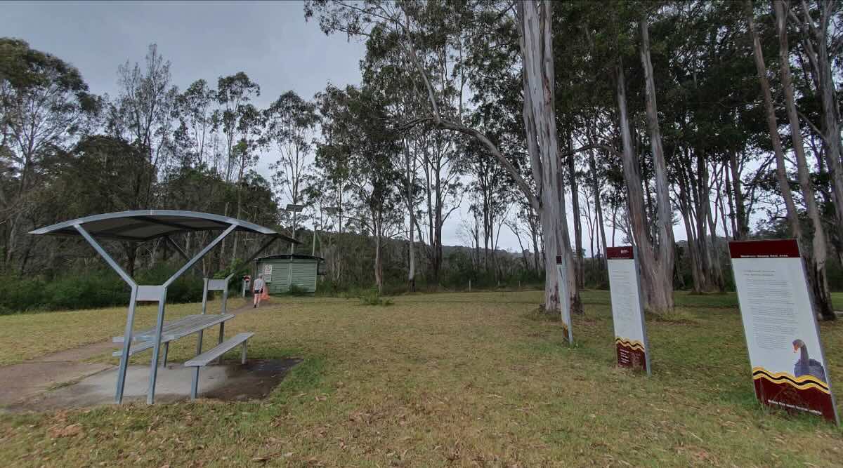 Waldron Swamp Rest Area Southbound, Princes Highway