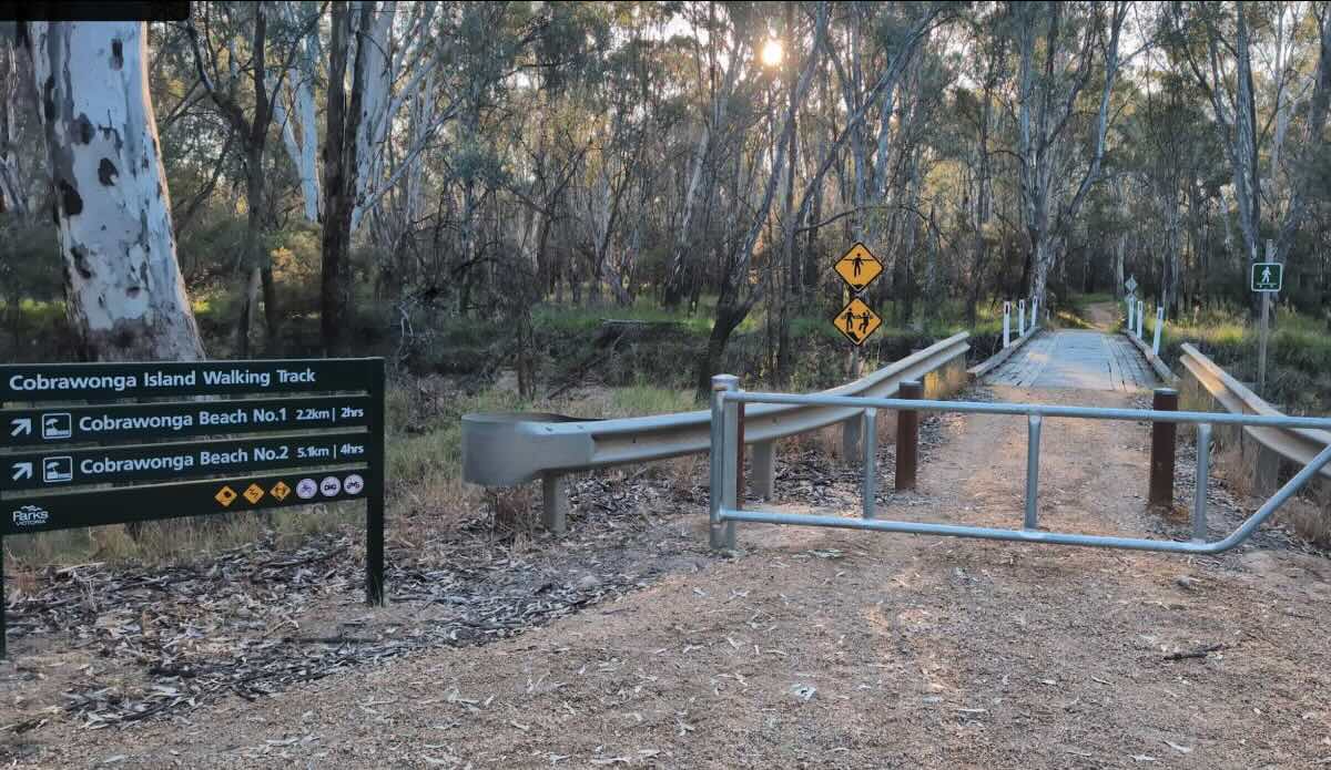 Cobrawonga Beach Number One – Escape to the Serenity of the Murray River