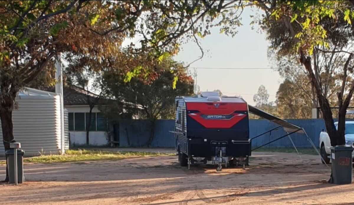 Ivanhoe Caravan Park – Your Essential Oasis on the Historic Cobb Highway